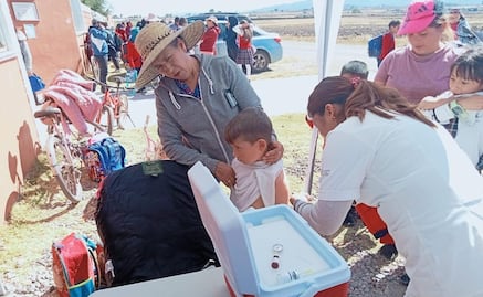 Despliegan brigadas intensivas de vacunación en el Edomex
