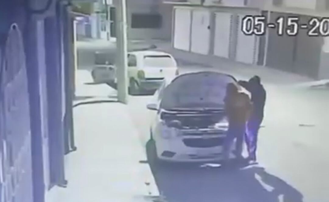 Vecinos de Capultitlán y de la colonia Ocho Cedros se mantienen preocupados ante el incremento de robos de baterías y cristalazos. Foto: Especial