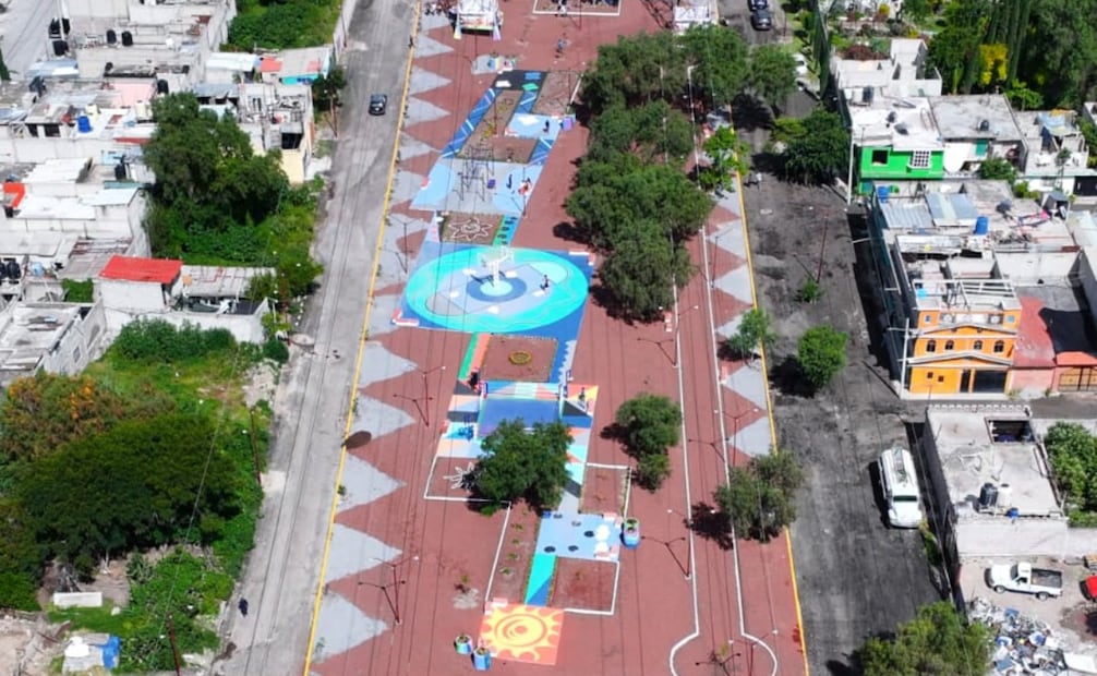 Más de mil 600 toneladas de basura y cascajo fueron retiradas durante los trabajos de transformación de la Alameda México Nuevo. Foto especial