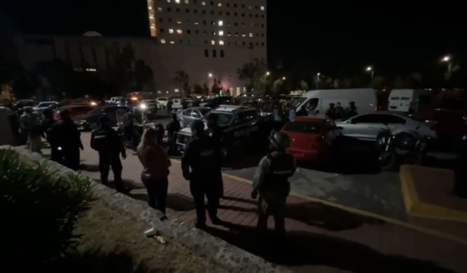Familiares argumentan que el operativo fue ilegal. Foto Arturo Contreras