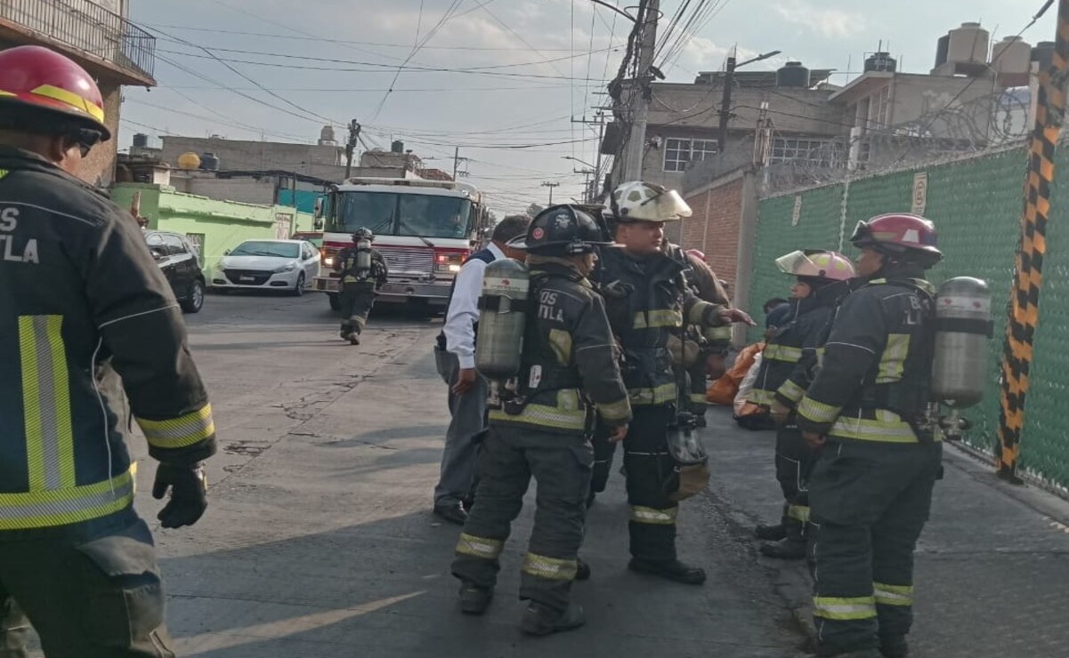 En esa misma empresa, el pasado domingo, bomberos de Tlalnepantla sofocaron un incendio / Foto Especial