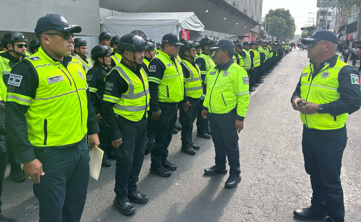 Un extenso operativo con un estado de fuerza de 609 elementos estatales y 300 municipales se implementó para garantizar la seguridad del clásico. Foto: Especial