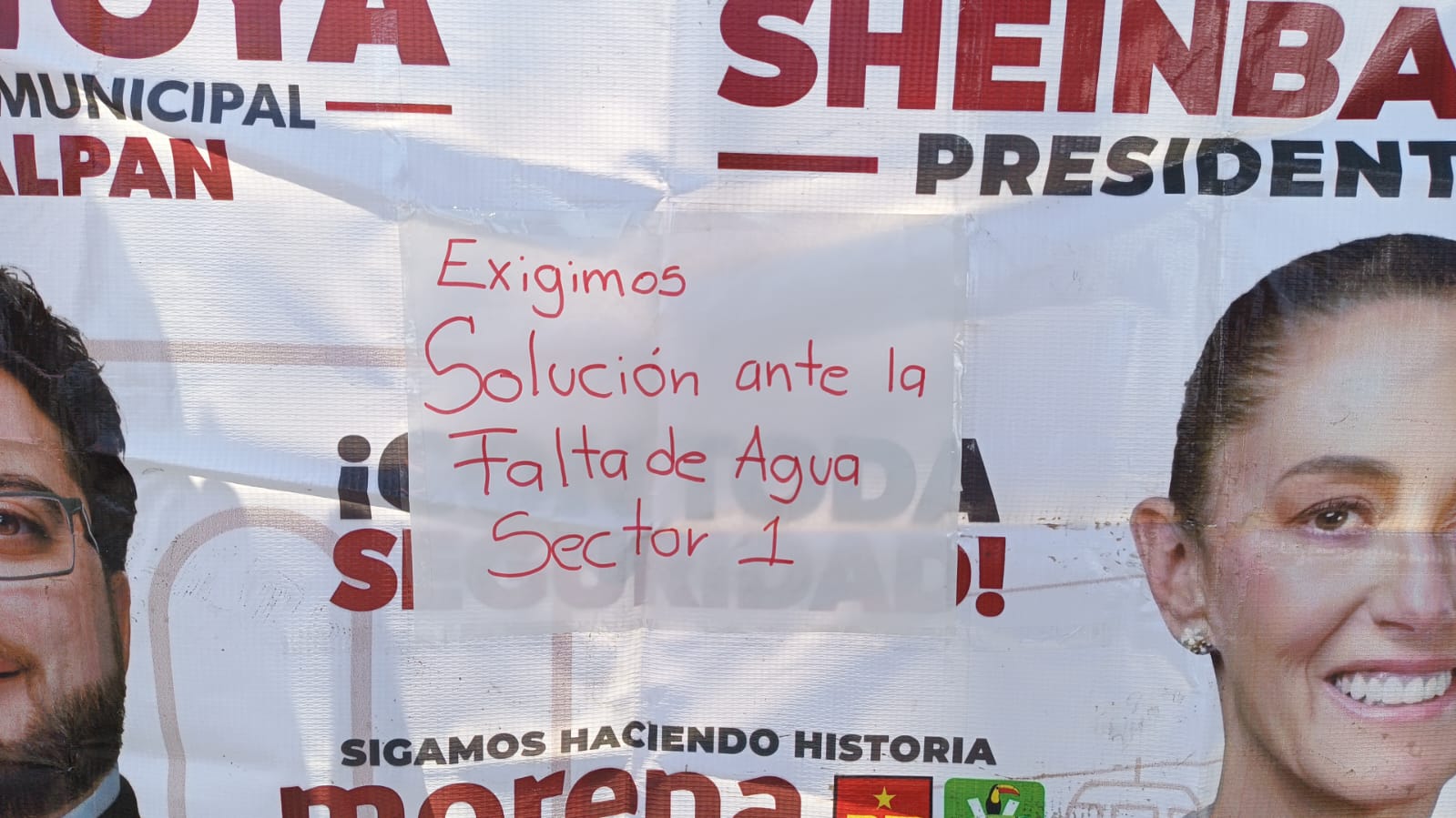 Colonias de Naucalpan marchan al palacio municipal exigiendo el abasto de agua. Foto Especial