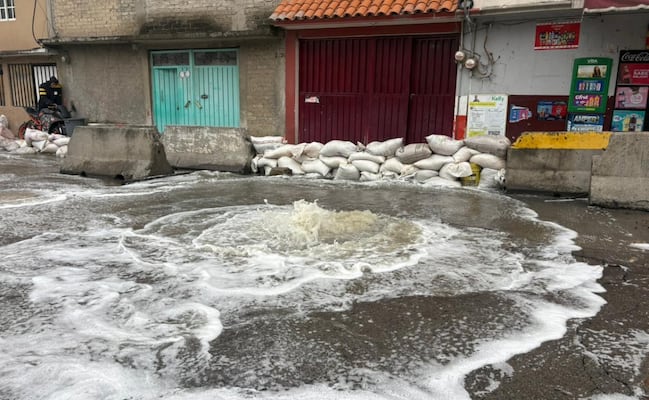 “¡Hoy no va a llover!” Suplican vecinos aledaños a presa El Ángulo previo a riesgo de desborde por lluvias  