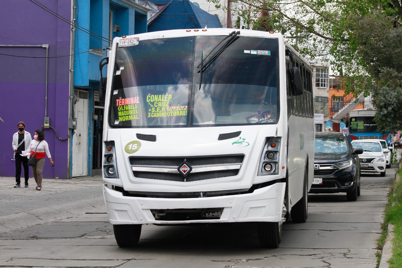 Unidades de transporte público del Edomex. Foto Alejandro Vargas
