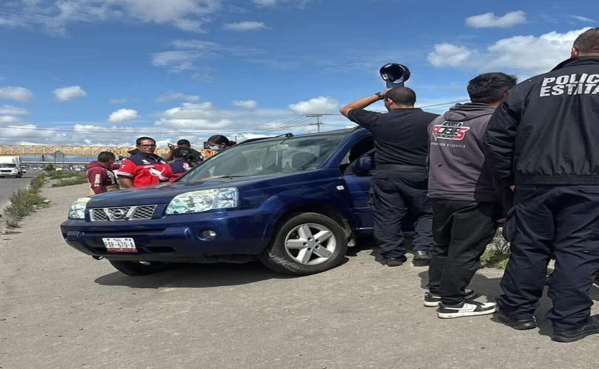 Este hecho se registró a la altura del paraje conocido como El Espino, sitio hasta donde arribaron elementos de Protección Civil de Xonacatlán para atender al masculino. Foto: Especial