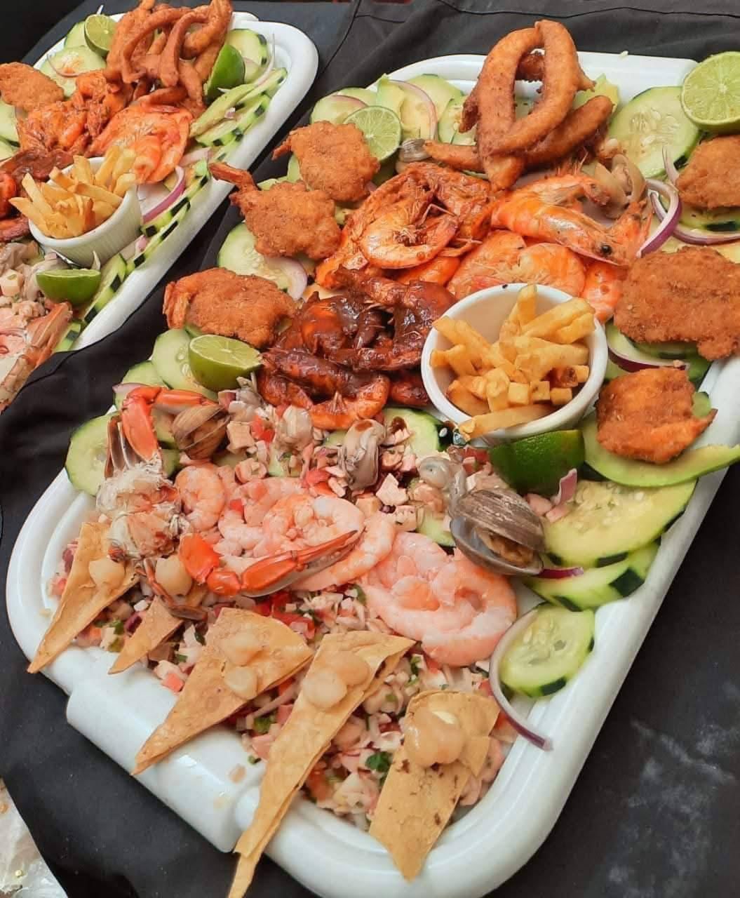 El tianguis de mariscos de Atlacomulco es una de las principales atracciones de la temporada de Cuaresma. Foto Michelle Sánchez