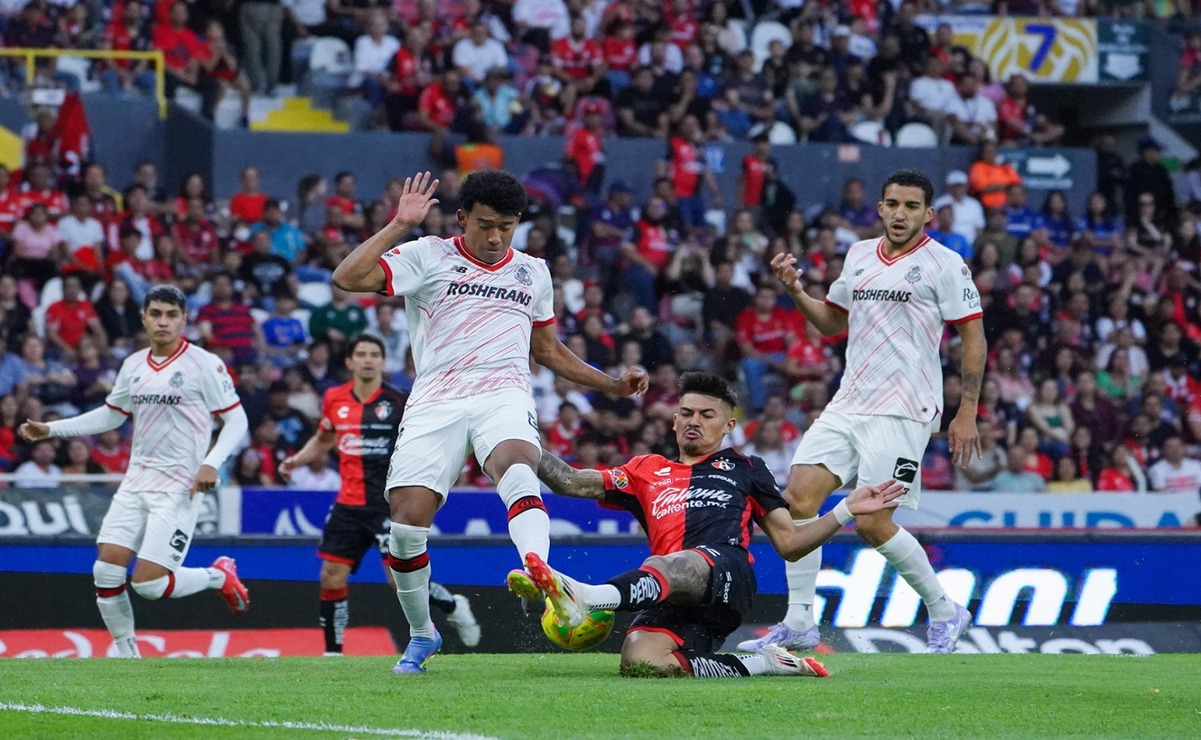 El conjunto escarlata está a dos encuentros de terminar como líder / Foto Especial