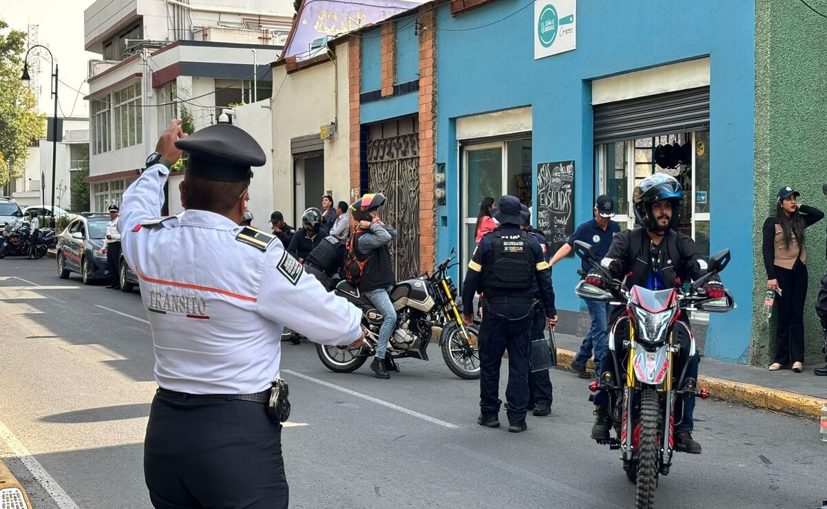 Operativo especial contra motorratones y carteristas en Toluca / Foto Especial