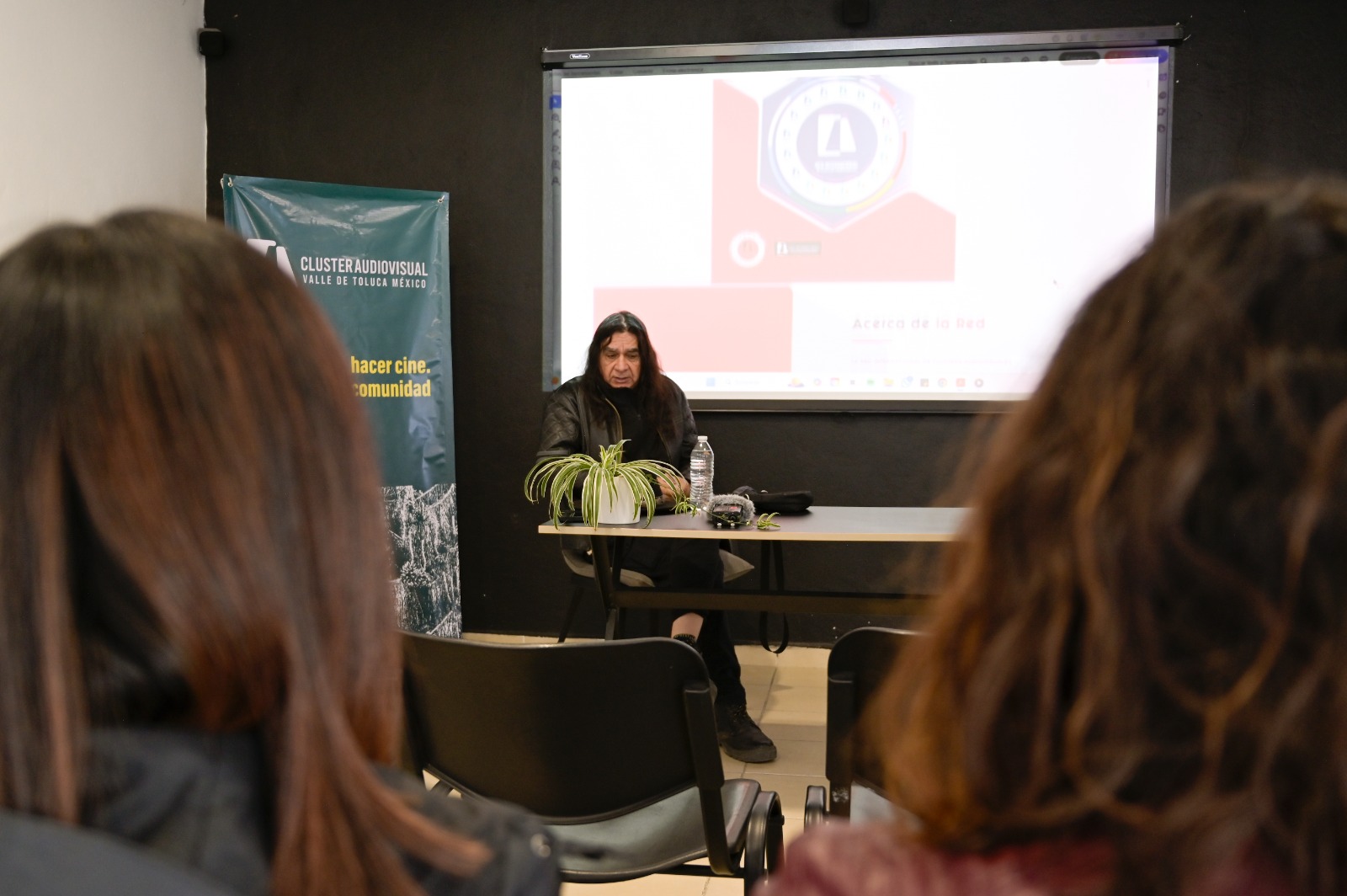 El argentino impartió conferencias, proyecciones y alianzas estratégicas marcarán un antes y un después en la producción cinematográfica de la región. Foto Especial