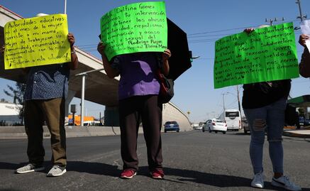 Profesores bloquean la Lechería-Texcoco por despidos injustificados y abusos de autoridad