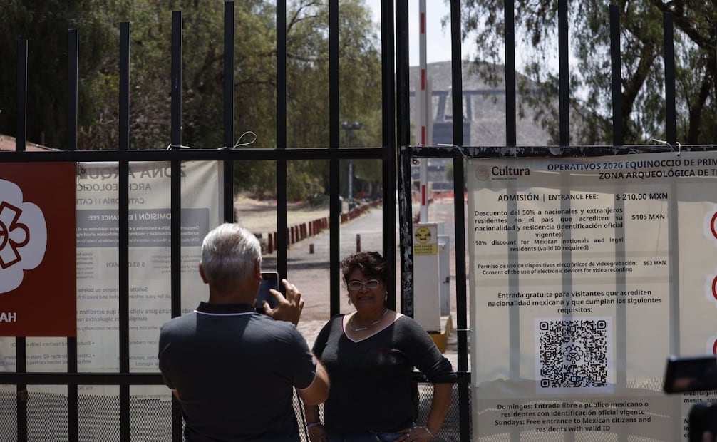 Mañana se reabre la zona arqueológica, pero el ascenso a la Pirámide de la Luna permanecerá prohibido. Foto Diego Simón / El Universal