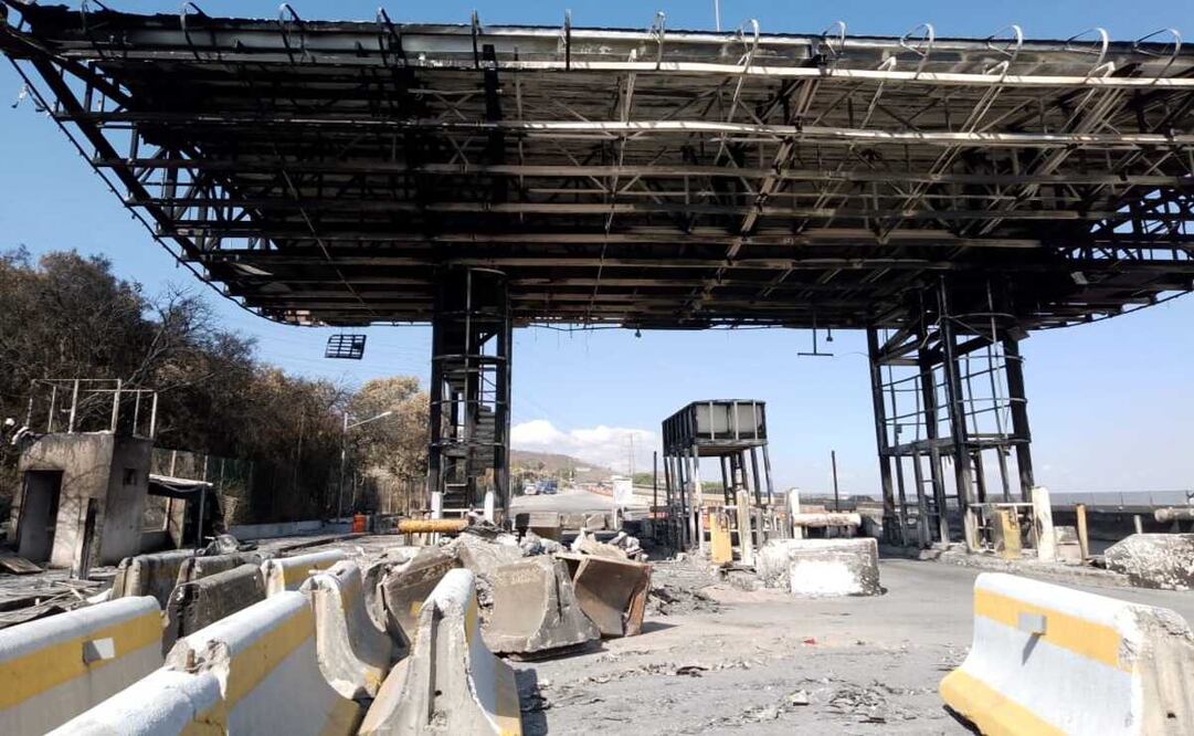 El siniestro ocurrido el 28 de noviembre en el kilómetro 13 de la autopista de cuota Chamapa-Lechería con dirección de Atizapán a Naucalpan. Foto: Rebeca Jiménez