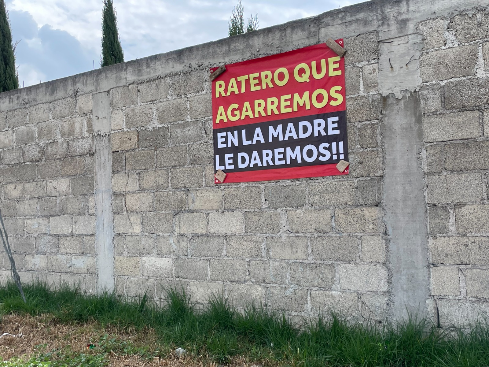 Los vecinos continúan organizándose para protegerse, ante la sensación de que la seguridad depende de su propia acción. Foto Michelle Sánchez