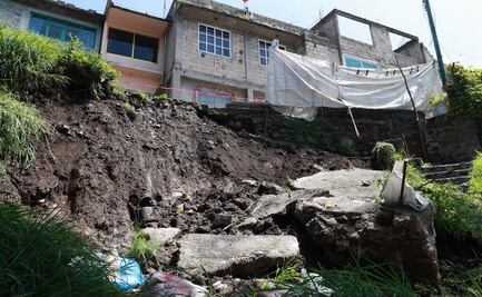 Fuerte lluvia deja 15 colonias inundadas en Toluca y afecta a dos escuelas