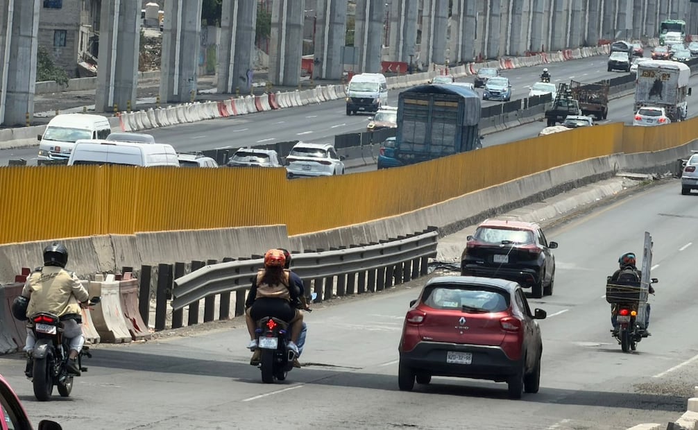 La Peñón-Texcoco presenta tráfico denso, influido tanto por el retorno de viajeros como por obras de mantenimiento menor. Foto Especial