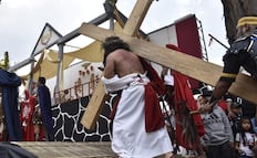 Afinan viacrucis en San Mateo Atenco; esperan más de 200 mil asistentes