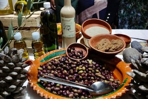 Con gran éxito, la Feria del Olivo y la Aceituna rinde homenaje a productoras de Chimalhuacán