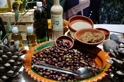 Con gran éxito, la Feria del Olivo y la Aceituna rinde homenaje a productoras de Chimalhuacán
