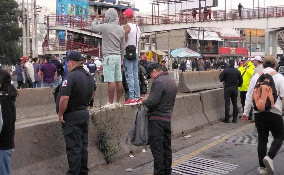 La manifestación inició alrededor de las 08:00 horas / Foto Especial