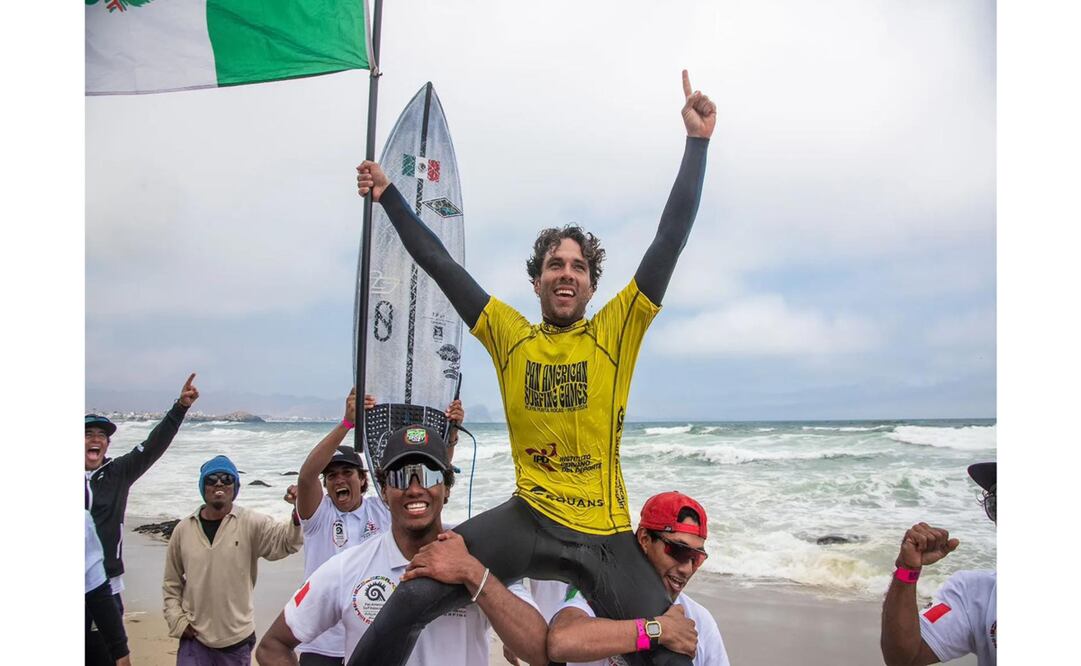 Sebastián Williams obtuvo el primer lugar en la modalidad de tabla corta varonil con una sumatoria de 16.93 puntos. Foto: Especial