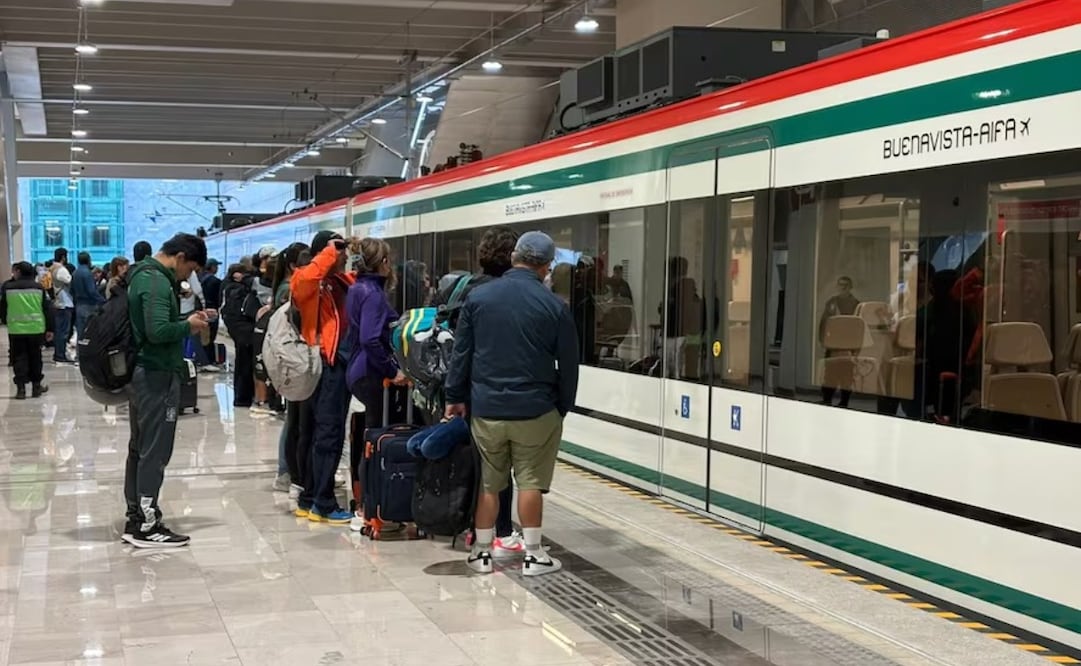 El pasado 26 de abril, el Tren Felipe Ángeles comenzó a brindar servicio y ya asuma 1.5 millones de usuarios. Foto. Especial