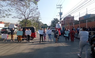 Codhem investiga amenazas y casos de acoso en la secundaria de Coacalco; madres exigen cambio de director