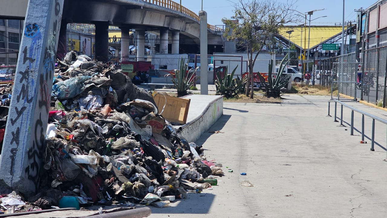 A partir del 11 de abril, se multará hasta con 11 mil pesos a quienes tiren basura en la zona. Foto Especial