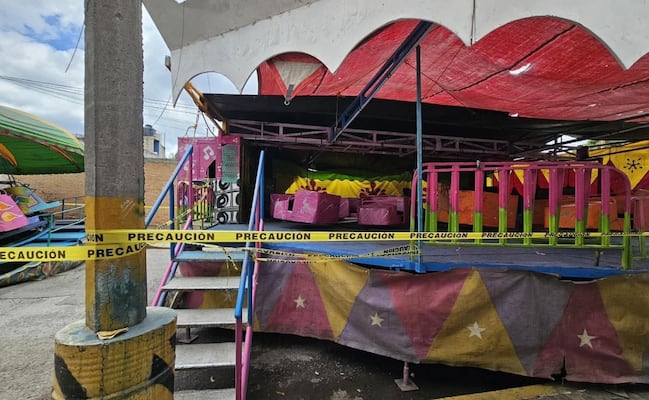Falla juego mecánico en feria de San Francisco Coaxusco y deja tres lesionados, dos de gravedad