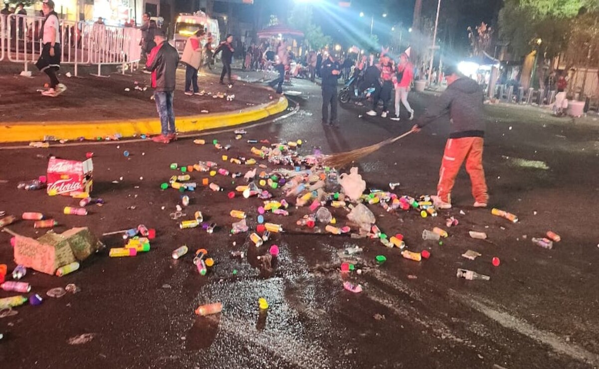 Mega operativo de limpieza en Toluca tras festejos del campeonato. Recogen 35 toneladas de basura