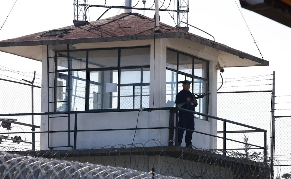 La eventual prisión domiciliaria tendría que ser analizada y autorizada por un juez en cada caso. Foto Alejandro Vargas / El Universal