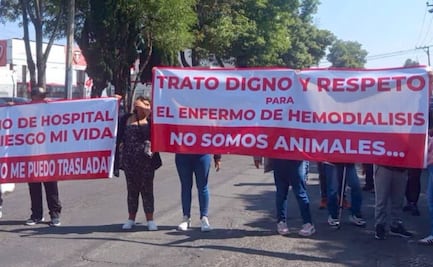 Pacientes de hemodiálisis bloquean Gustavo Baz en Naucalpan