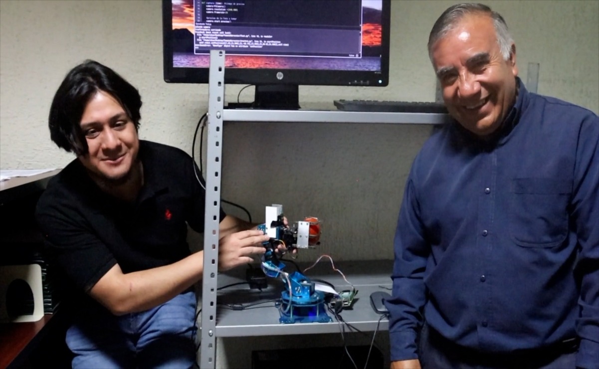 La idea del robot cosechador nació de una necesidad real en dicha región, donde dos mil invernaderos producen jitomates todo el año. Foto: Especial