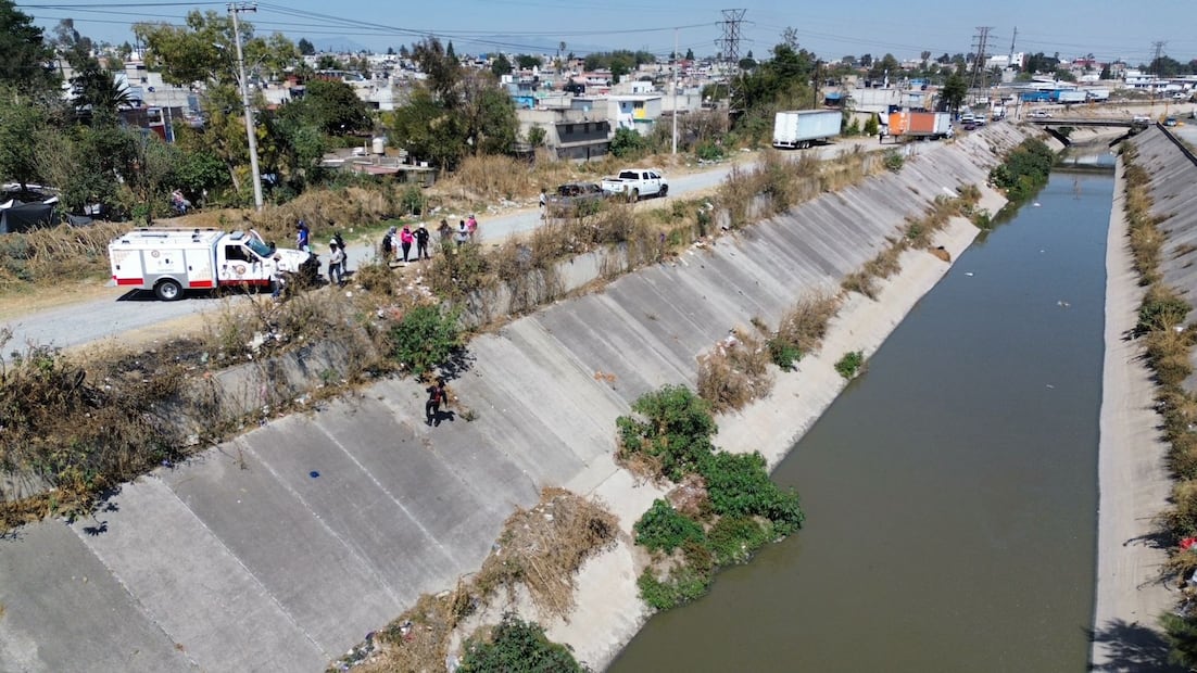 A la altura del pueblo de San Martín Tepetlixpan comenzó este miércoles una nueva jornada de búsqueda. Foto. Arturo Contreras