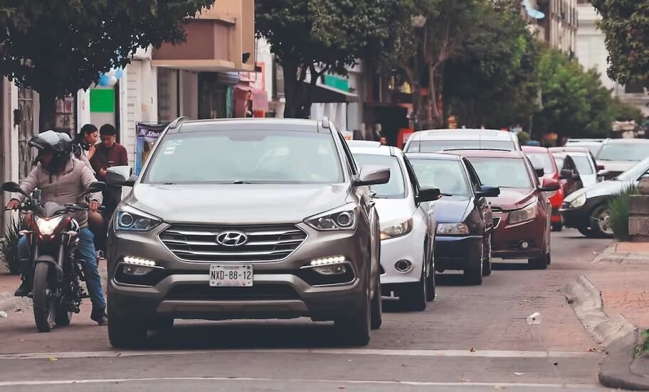 Guía 2026: Todo lo que debes saber del Hoy No Circula y Contingencias en Edomex