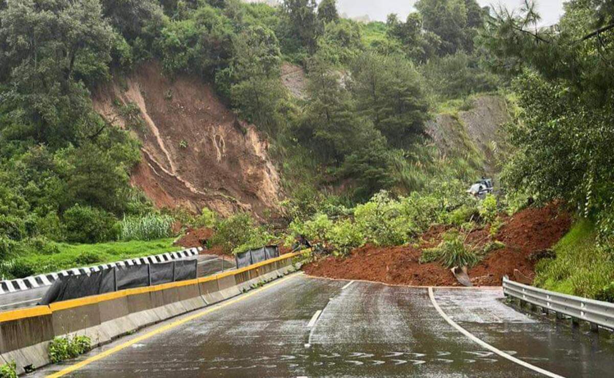Se registran derrumbes y hundimientos en tres carreteras del Sur del Edomex