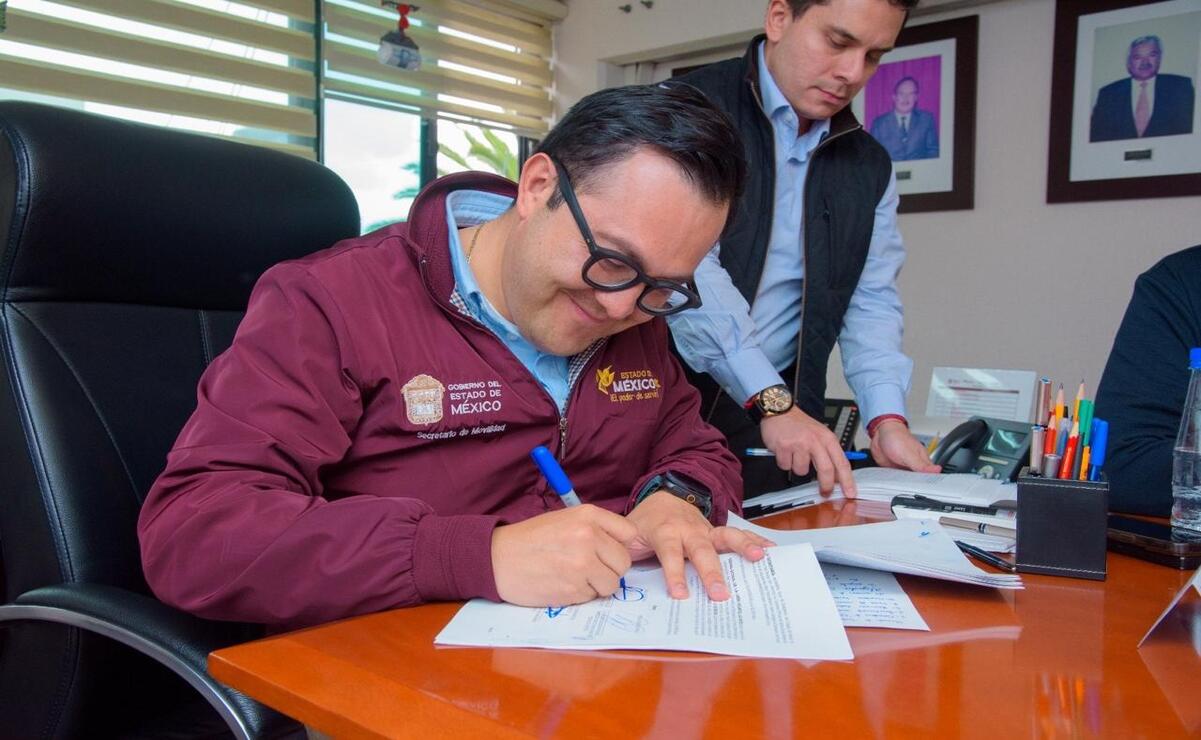 Daniel Sibaja, titular de la Semov, indicó que se recopilarán datos sobre frecuencia, tiempos de traslado, demanda y desempeño de unidades. Foto: Especial