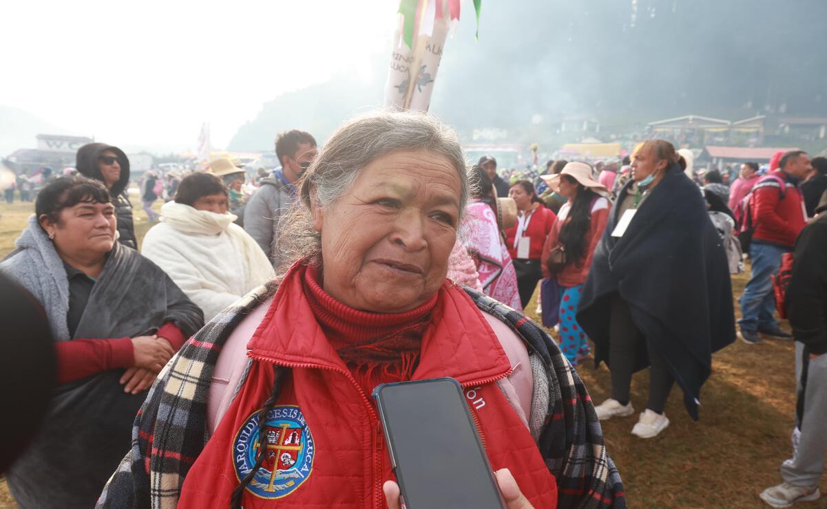 Pese a los años, Aurora Fonseca sigue demostrando su fe y devoción a la Virgen de Guadalupe. Foto: Alejandro Vargas