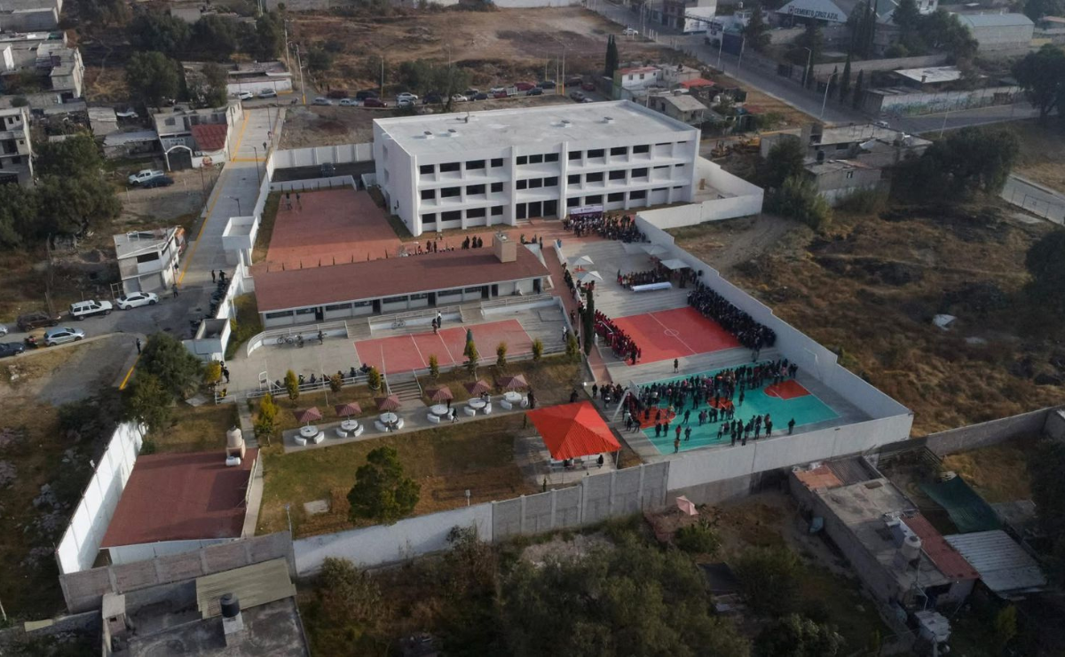Nuevas oportunidades para los jóvenes de Tultepec: Abre sus puertas el nuevo CBT Foto: Especial