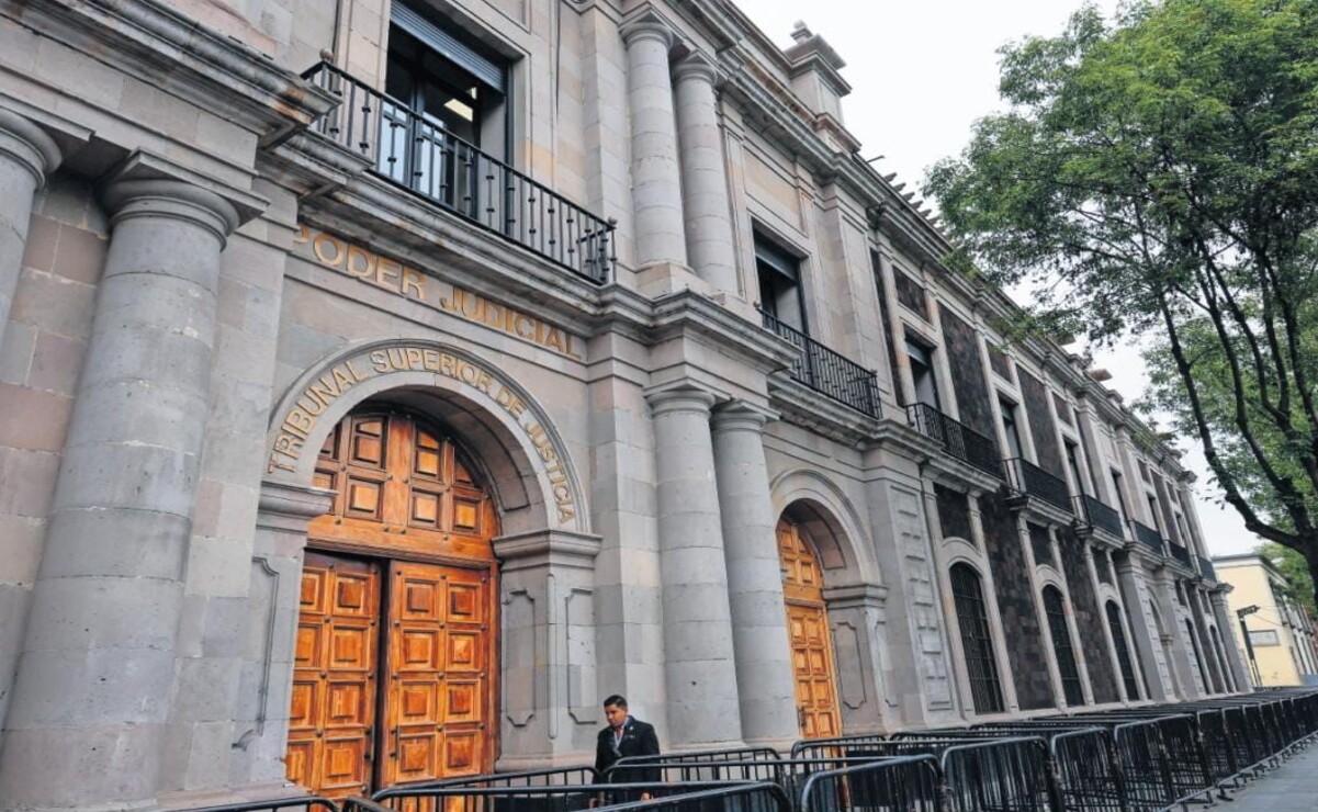 El Comité de Evaluación del Poder Ejecutivo convocó a entrevista a 552 personas, de las cuales dos desistieron voluntariamente. Foto: Arturo Hernández / El Universal Estado de México