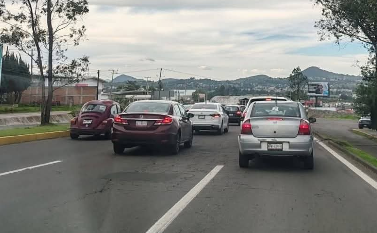¡Atención Atlacomulco! Se reportan bloqueos viales por manifestación sindical. Consulta el comunicado oficial y planifica tu ruta. Foto: Especial