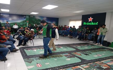 Capacitan a transportistas en Toluca para evitar conducir bajo los efectos del alcohol