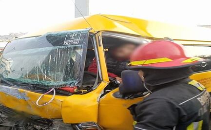 Impactante choque de transporte escolar deja 6 heridos en Tlalnepantla