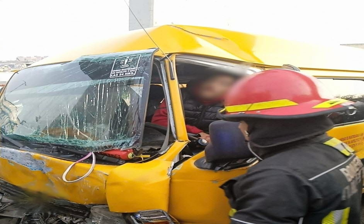 Impactante choque de transporte escolar deja 6 heridos en Tlalnepantla
