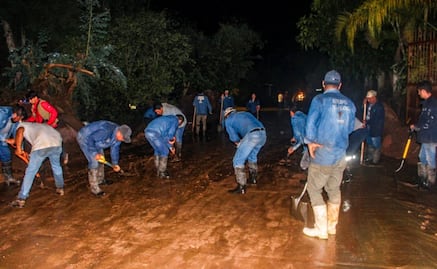 Edomex rehabilita la carretera Zacazonapan-Temascaltepec y despliega brigada de salud por inundaciones