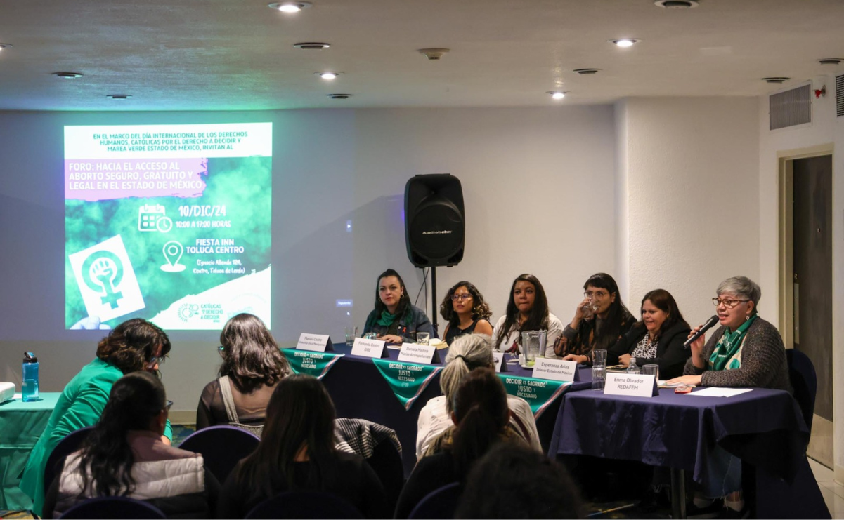Activistas de Marea Verde en el Estado de México se unen para exigir un modelo de atención integral para el aborto libre y seguro / Foto: Arturo Hernández