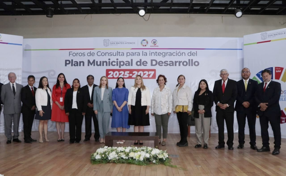 Especialistas y ciudadanos participan en las mesas de trabajo para definir el futuro de San Mateo Atenco. Foto: Especial