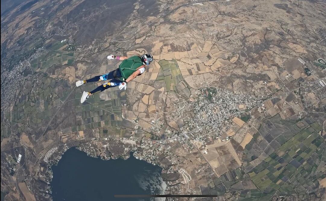 El paracaidismo conlleva muchas técnicas / Foto: Especial