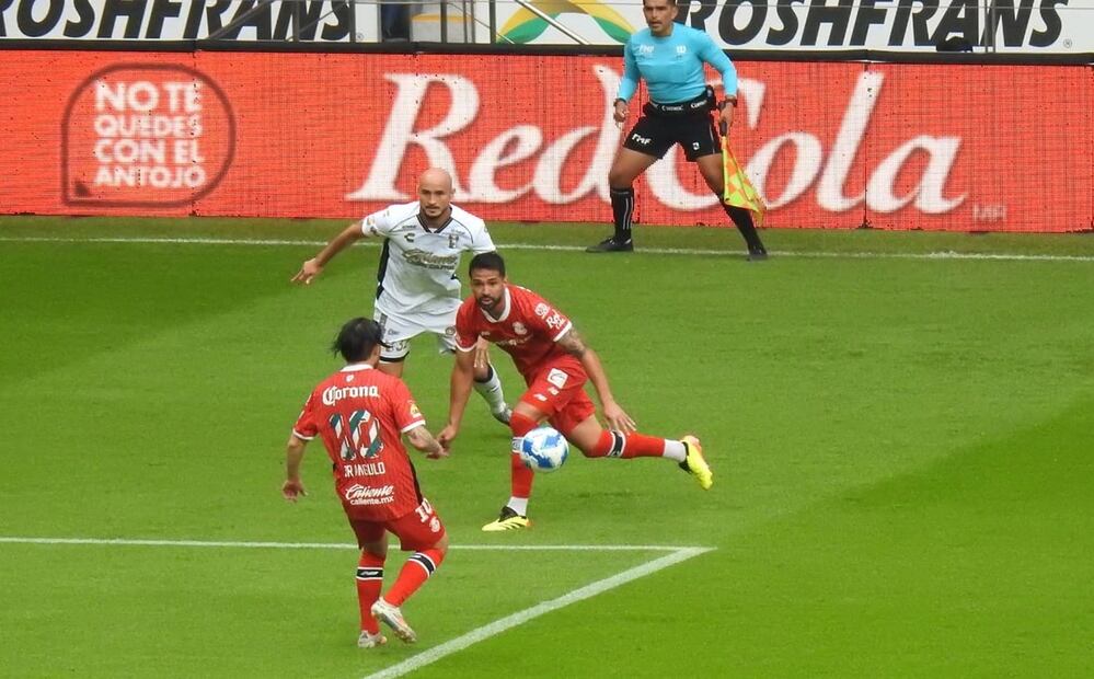 El dominio de los Diablos continuó en el complemento, a pesar de las modificaciones del director técnico de Tijuana. Foto: Ivan Monroy