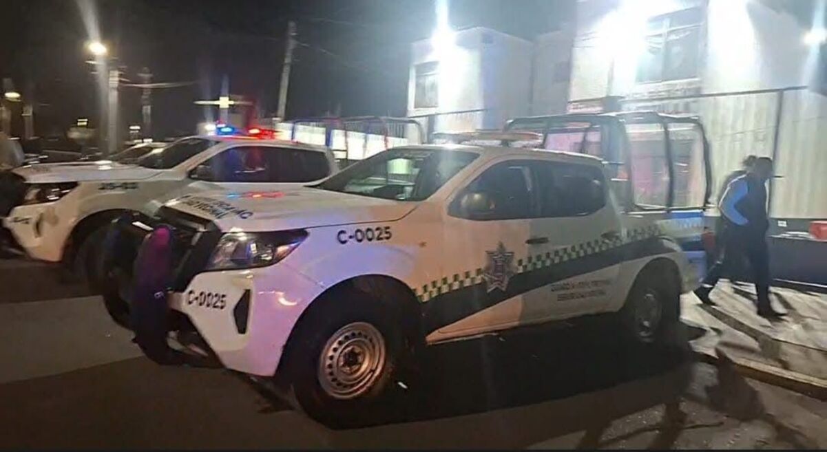 Pelea en módulo de Rancho Santa Cruz, Tecámac: un policía muerto y otro lesionado 